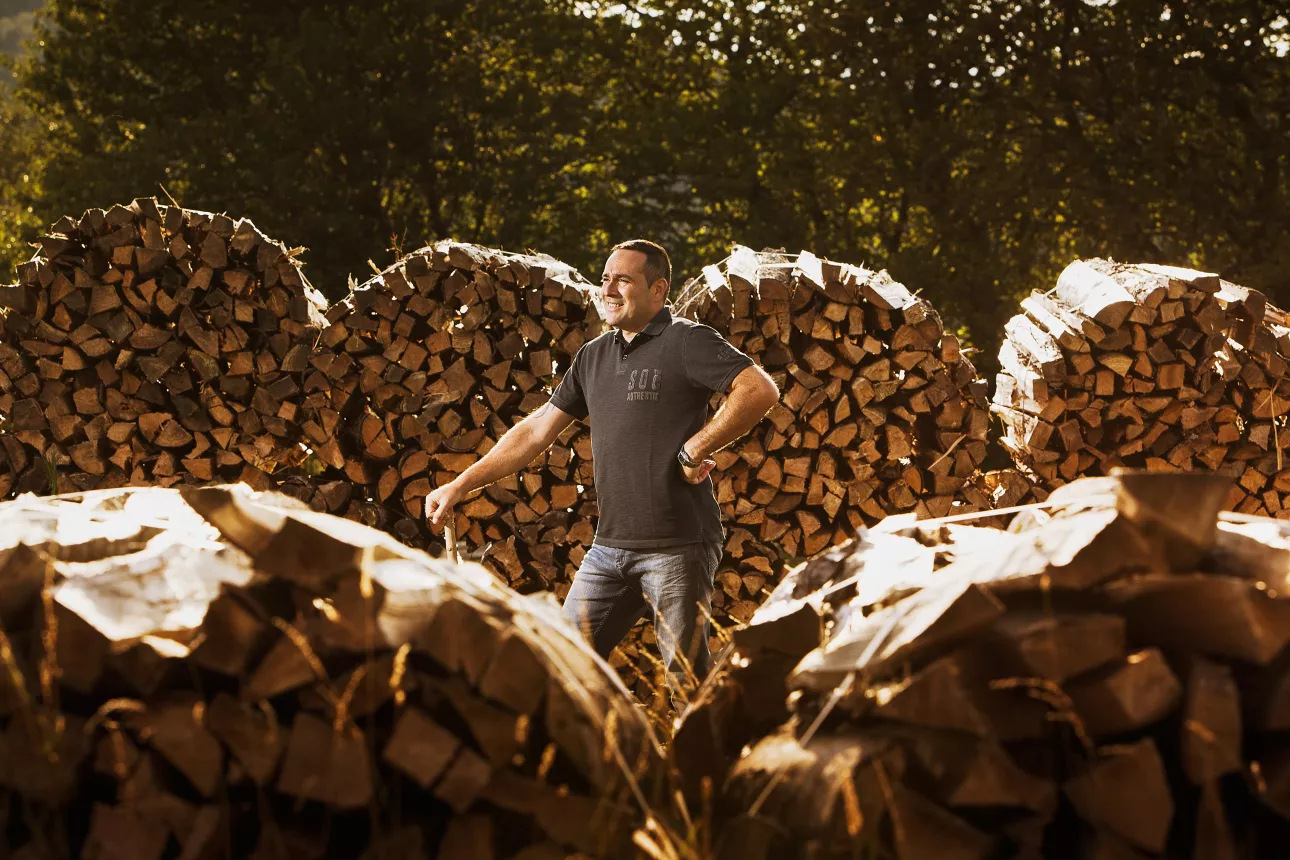 

<!-- THEME DEBUG -->
<!-- THEME HOOK: 'field' -->
<!-- FILE NAME SUGGESTIONS:
   ▪️ field--node--title--projekt.html.twig
   ✅ field--node--title.html.twig
   ▪️ field--node--projekt.html.twig
   ▪️ field--title.html.twig
   ▪️ field--string.html.twig
   ▪️ field.html.twig
-->
<!-- 💡 BEGIN CUSTOM TEMPLATE OUTPUT from 'themes/custom/oya/templates/field--node--title.html.twig' -->
Solid
<!-- END CUSTOM TEMPLATE OUTPUT from 'themes/custom/oya/templates/field--node--title.html.twig' -->

